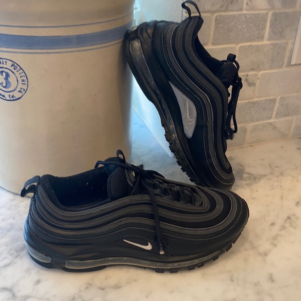 Nike Pro Max 97 Men’s size 9.